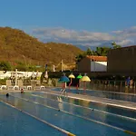 Santa Marta, Apartamentos Frente Al Mar En Samaria Club De Playa, Sector Pozos Colorados